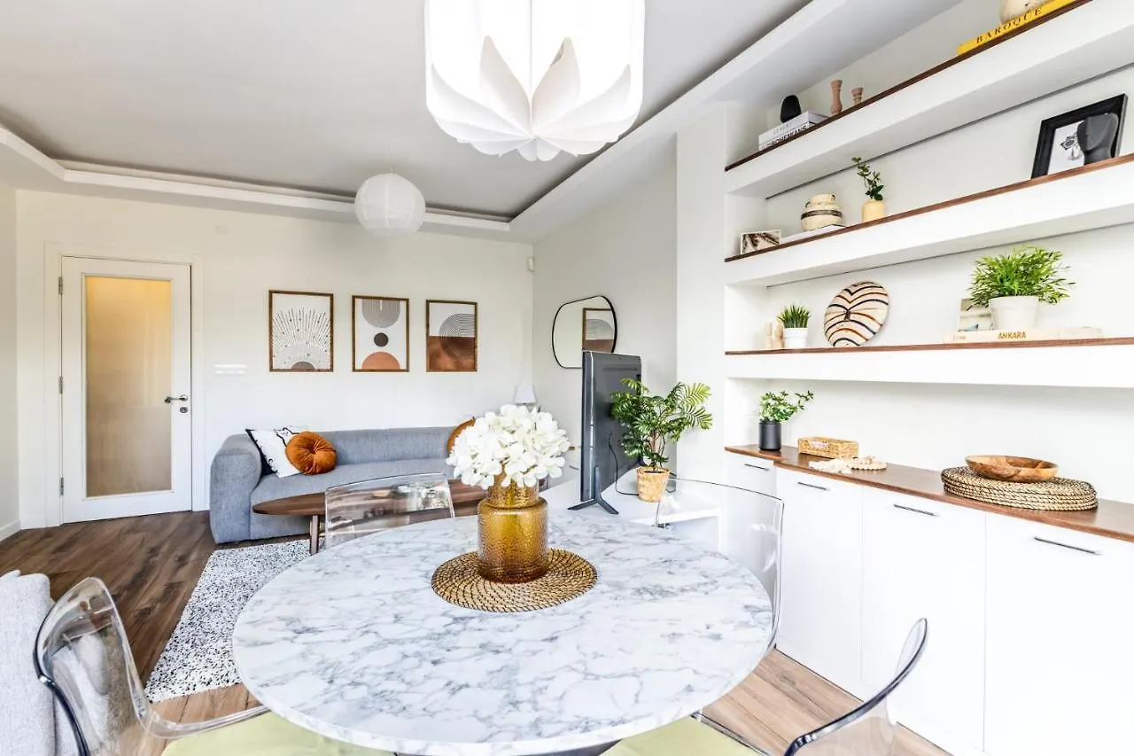 Stylish And Lovely Flat In Kadikoy Stambuł