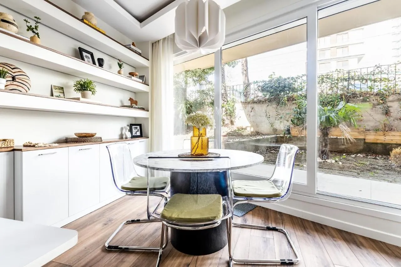 Apartment Stylish And Lovely Flat In Kadikoy Istanbul